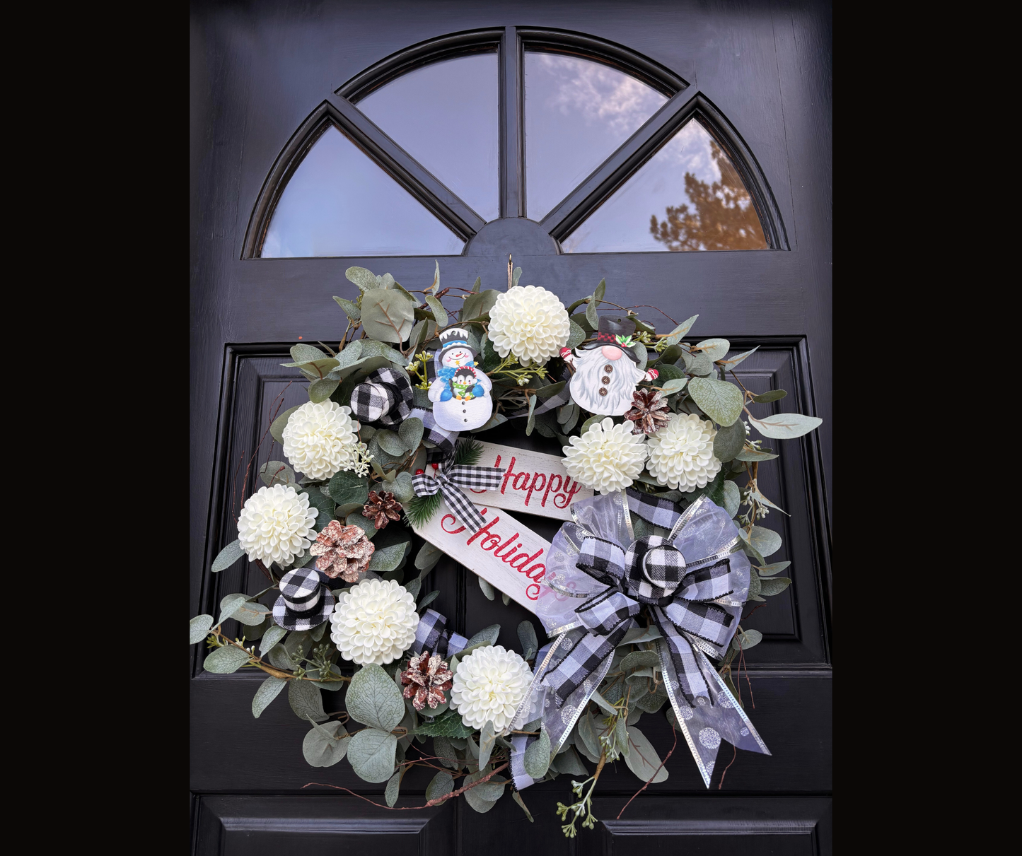 Interchangeable Winter “Happy Holidays” Wreath Kit – Space-Saving Decor for Busy Homes