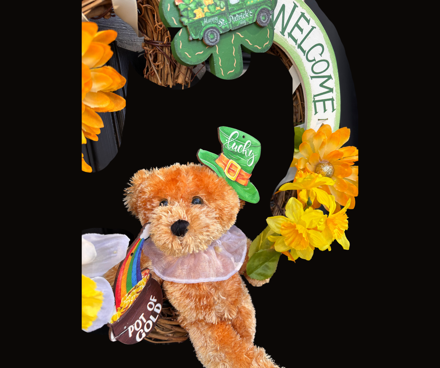 Teddy Bear Interchangeable Wreath With 12 Monthly Décor Kits | Year Round Seasonal Décor for Moms & Elderly Loved Ones
